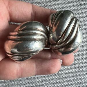 Elegant Vintage Sterling Silver Women's Clip On Earrings